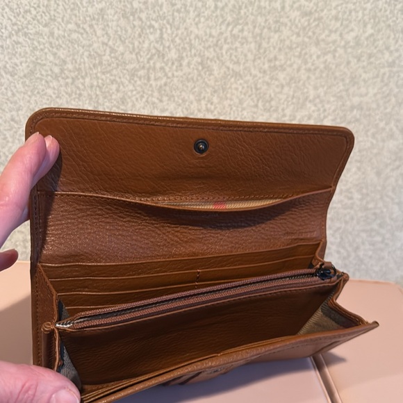 Burberry wallet - Picture 4 of 8